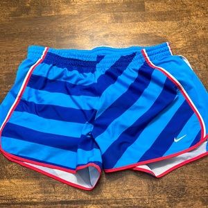 Nike - Shorts